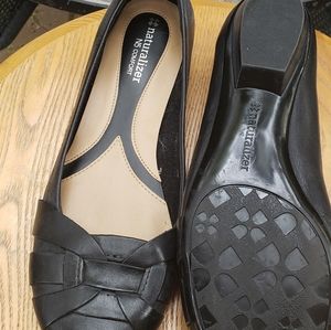 Naturalizer leather Maude flats